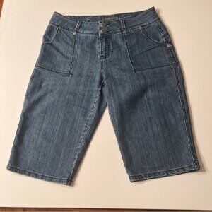 EUC Baccini Shorts Womens Size 10 Blue‎ Stretch Denim Shorts (Z)